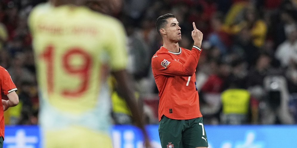 Ronaldo fans furious at Lamine Yamal for being rude VUONS