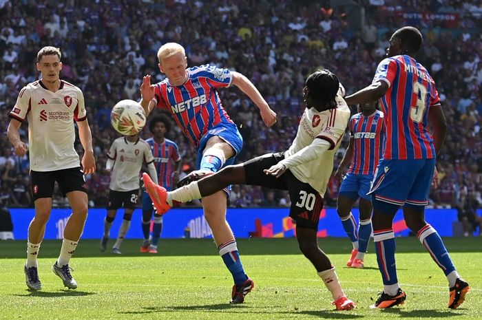Liverpool Lose in the 2025 Community Shield Final VUONS